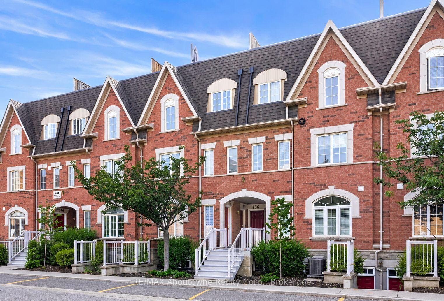 601 Shoreline Drive 156, Mississauga, ON L5B 4K1