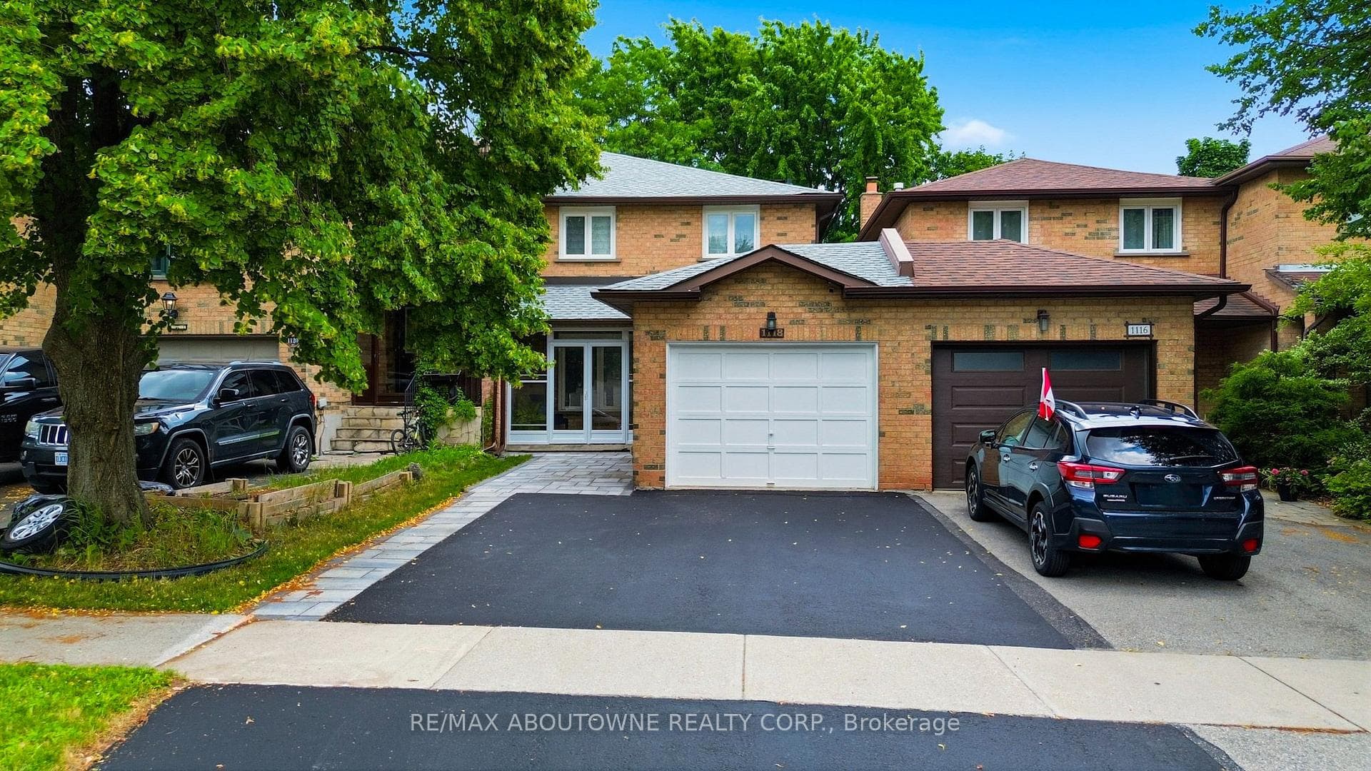 1118 Avondale Drive, Oakville, ON L6H 5L4
