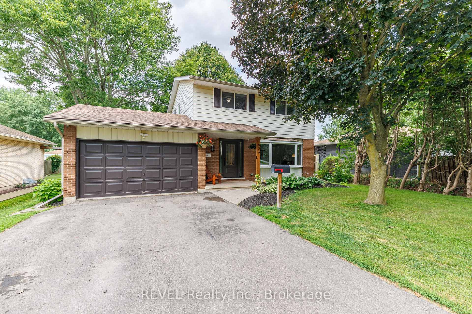 853 South Pelham Road, Welland, ON L3C 3C9