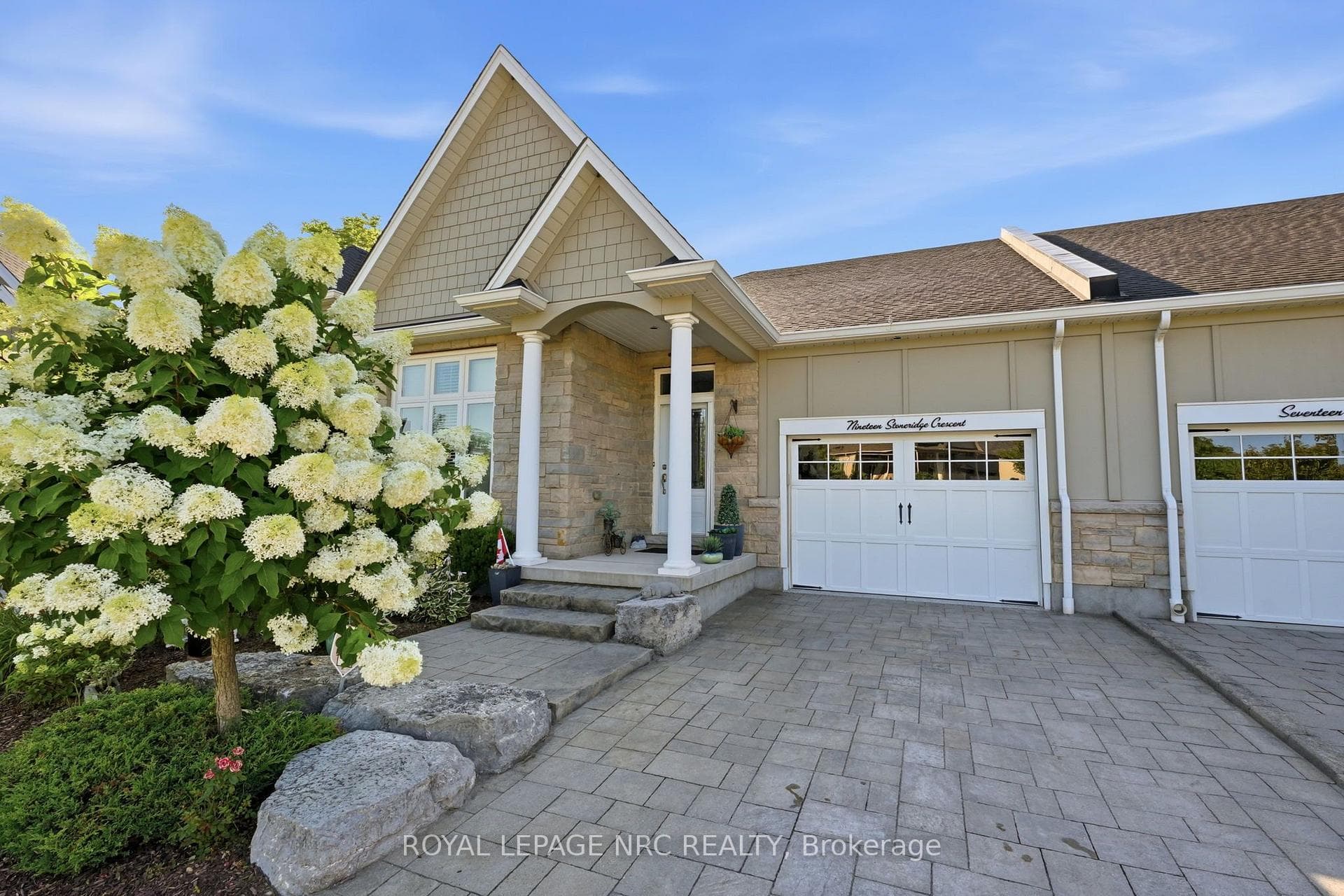 19 Stoneridge Crescent, Niagara-on-the-Lake, ON L0S 1J1
